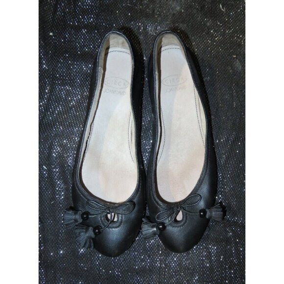 BOGO Joan & David Circa Comfort 365 Black Leather Tassel Embellished Ballet Flat - Picture 1 of 6
